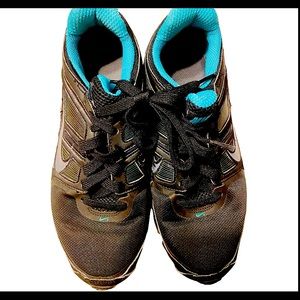 Nike Turbo Shox 11 size 9